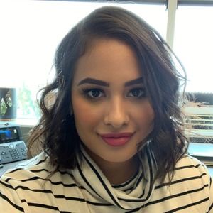 Meet your Posher, Ana